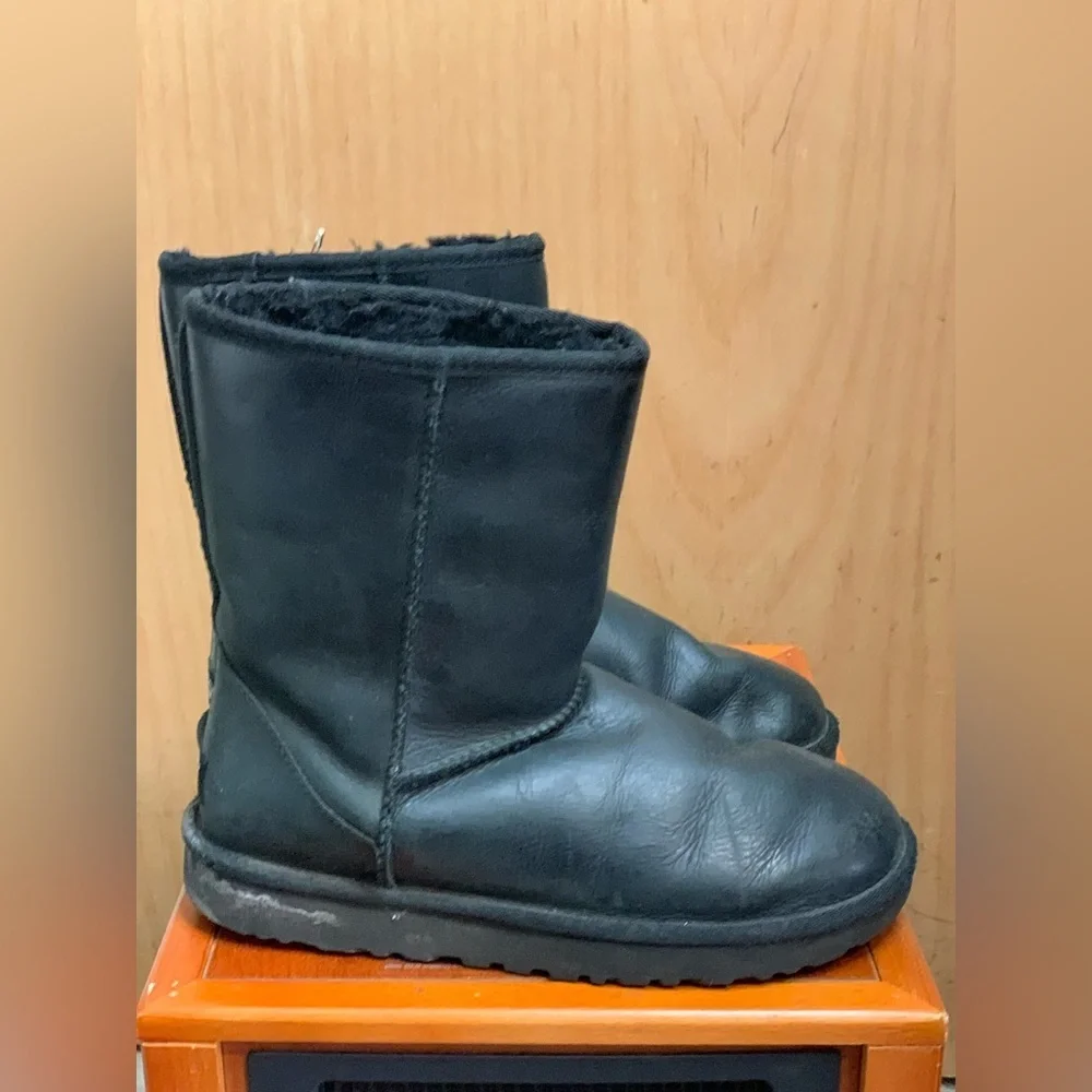 UGG preowned good